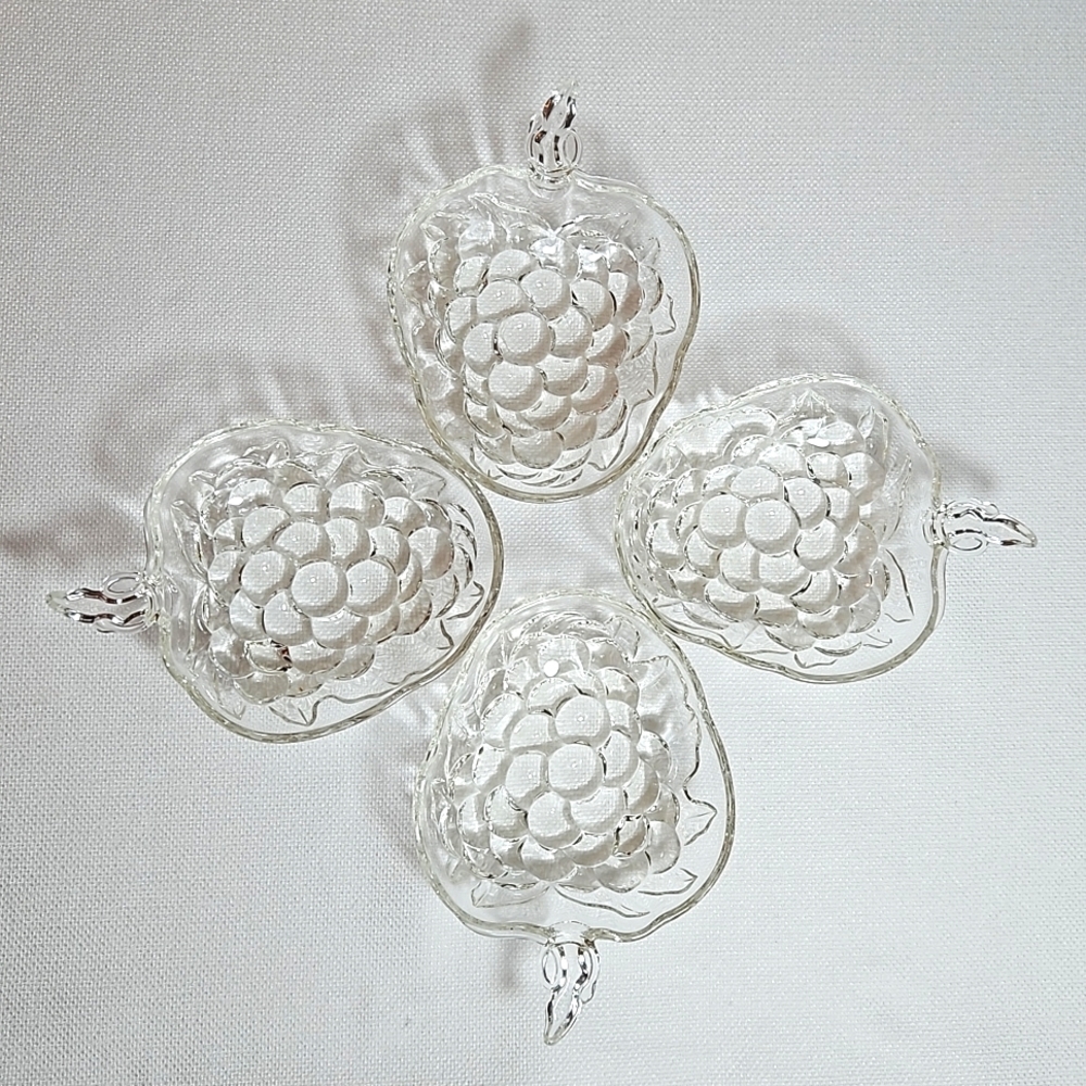 Vintage MCM nut / candy dishes, Indiana Glass stackable, set of 4